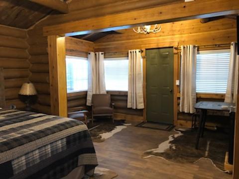 Elkhorn Cabins And Inn Запад Йеллоустон Номер фото